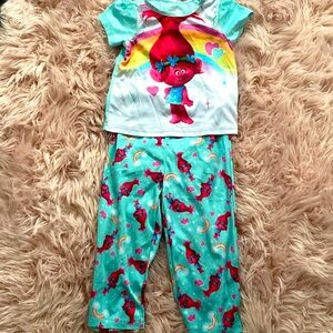 ❤️🩷💙  TROLLS! Little girls 2 piece pajamas